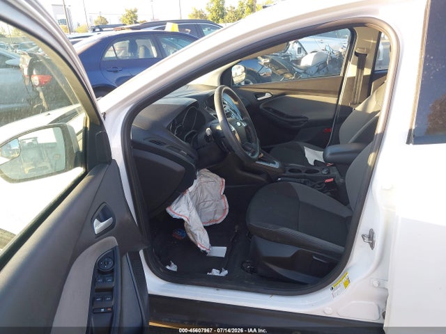 2013 FORD FOCUS SE 照片 5