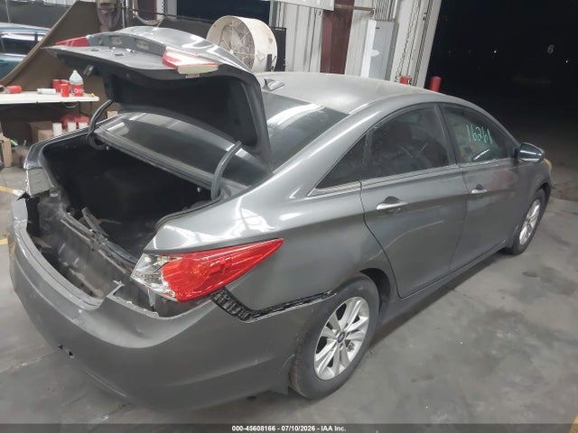 2013 Hyundai SONATA GLS — фото 4