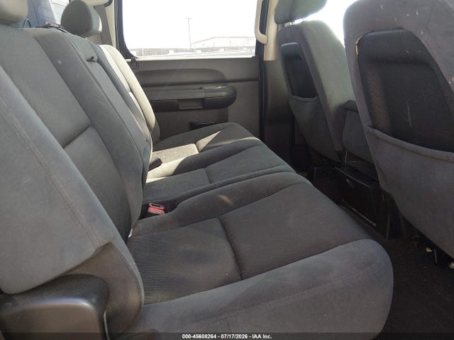 صورة 8 لـ 2009 Chevrolet SILVERADO 2500HD LT