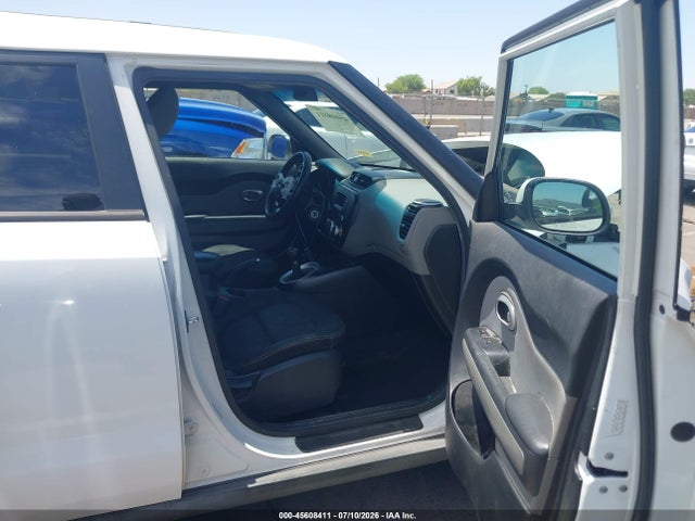 2014 KIA SOUL + 照片 5