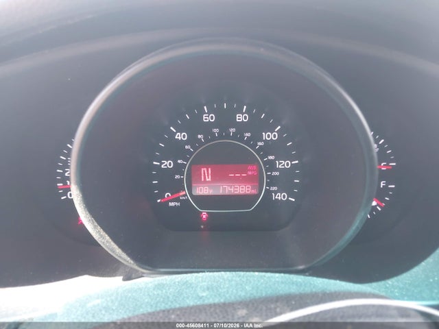 2014 KIA SOUL + 照片 7
