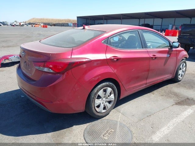 2016 Hyundai ELANTRA SE — фото 4