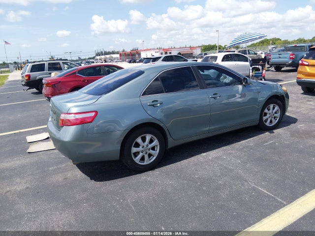 2008 Toyota CAMRY LE thumbnail 4