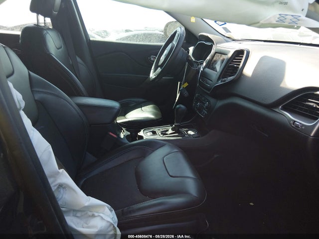2019 JEEP CHEROKEE LATITUDE PLUS FWD 5