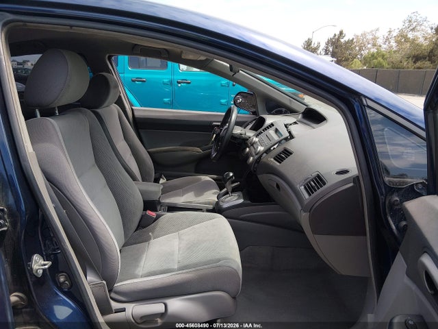 2010 Honda CIVIC LX — фото 5