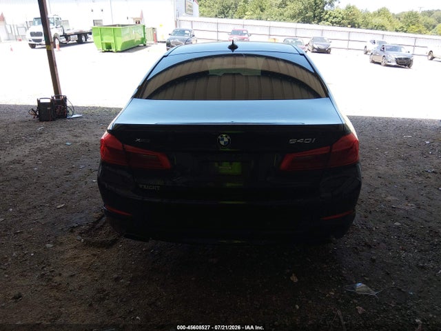 صورة مصغرة 17 لـ 2017 BMW 540I XDRIVE