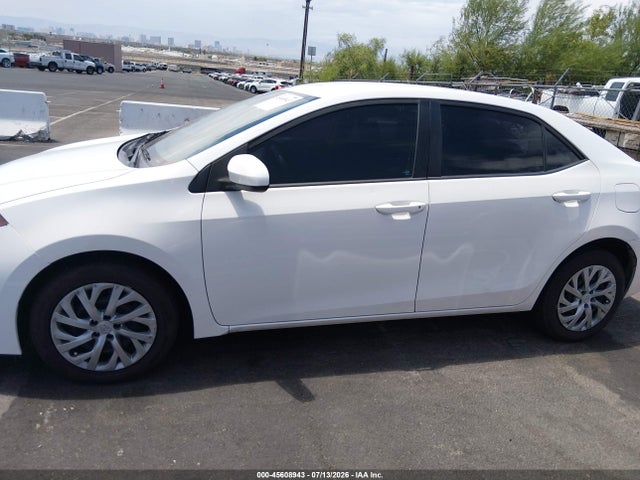 2017 Toyota COROLLA LE — миниатюра 14