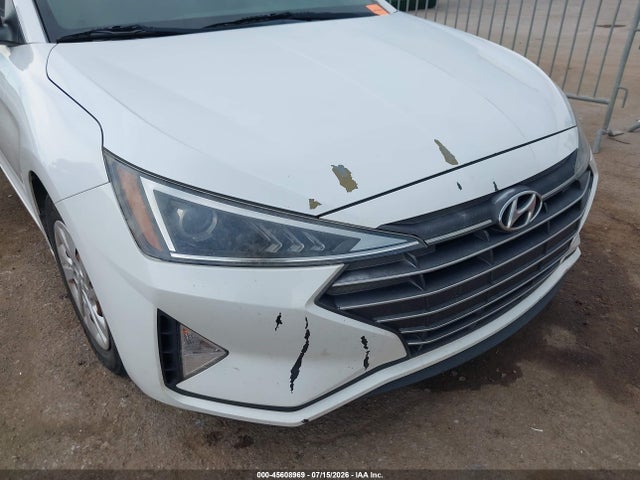 2019 HYUNDAI ELANTRA SE 6