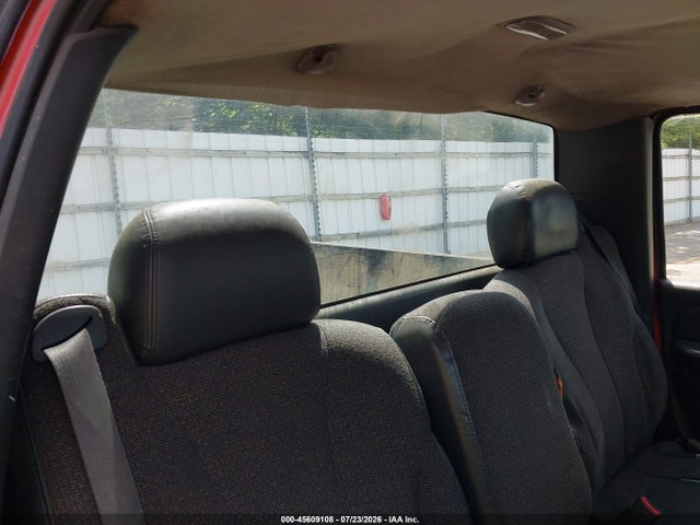 صورة 8 لـ 2002 Chevrolet SILVERADO 2500