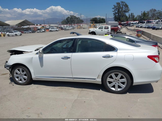 صورة مصغرة 14 لـ 2011 Lexus ES 350
