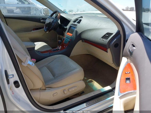 صورة 5 لـ 2011 Lexus ES 350