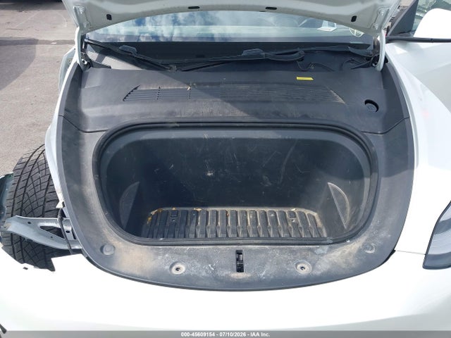 2021 TESLA MODEL Y LONG RANGE DUAL MOTOR ALL-WHEEL DRIVE 10