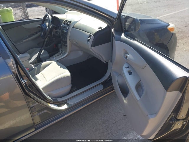 2011 Toyota COROLLA LE 照片 5