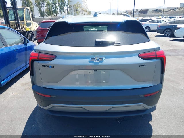 2025 CHEVROLET BLAZER EV LT AWD 17