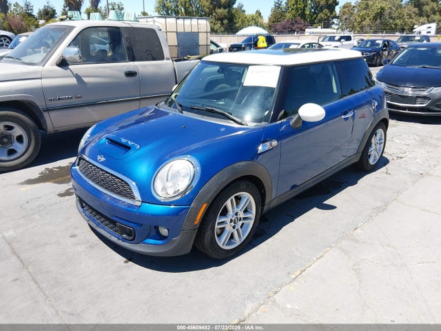 2013 MINI HARDTOP COOPER S photo 6