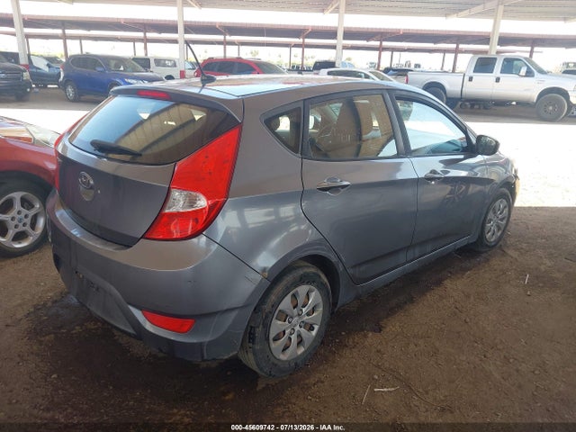 2017 Hyundai ACCENT SE 照片 4