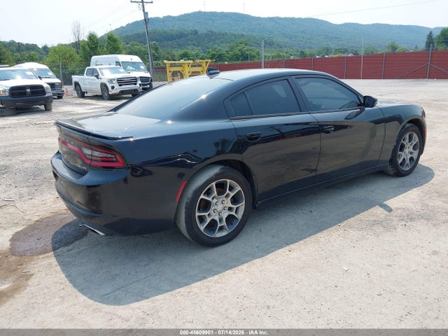 2015 Dodge CHARGER SXT — фото 4