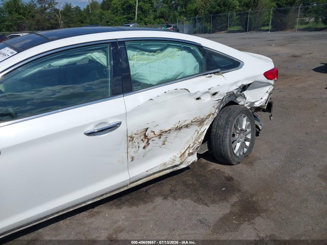 2015 Hyundai SONATA LIMITED — фото 6