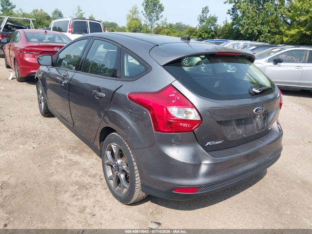 2013 FORD FOCUS SE 照片 3