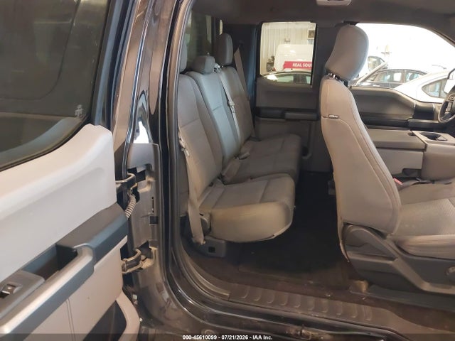 2017 FORD F-150 XLT 照片 8