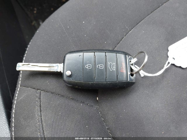 2016 KIA SOUL thumbnail 11