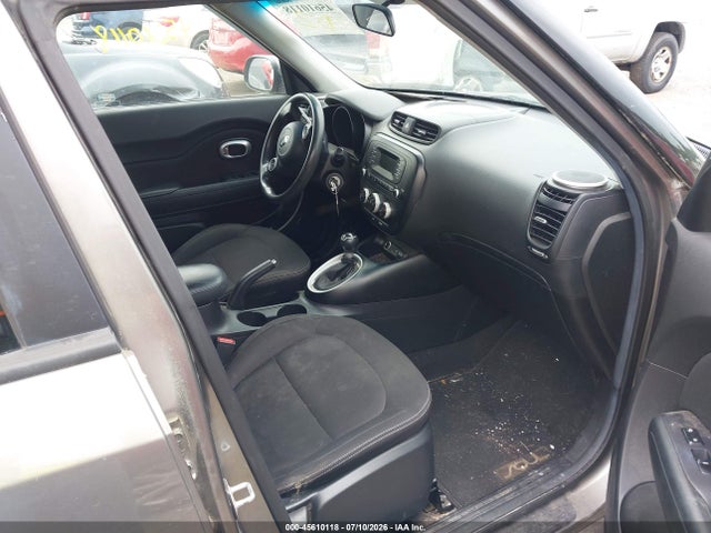 2016 KIA SOUL photo 5
