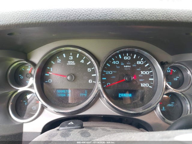 2011 Chevrolet SILVERADO K1500 LT — фото 7