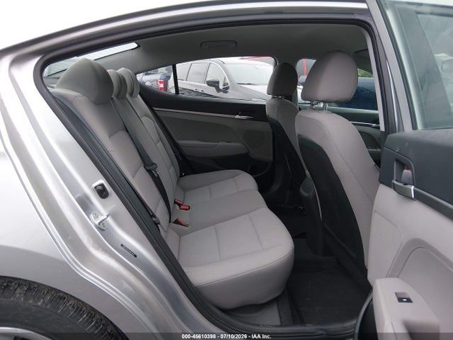 2020 Hyundai ELANTRA SE 照片 8
