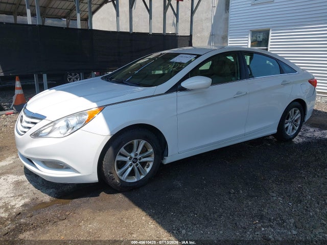 صورة 2 لـ 2013 Hyundai SONATA GLS