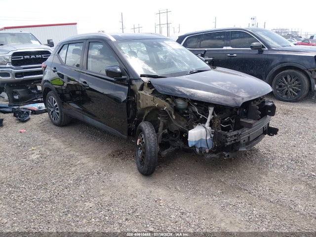 2022 NISSAN KICKS SV XTRONIC CVT