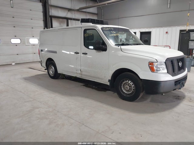 2015 NISSAN NV S V6