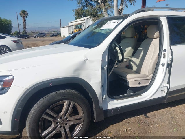 2021 MERCEDES-BENZ GLB 250 4MATIC 6