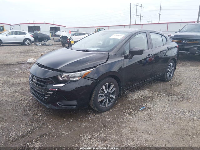 2025 Nissan VERSA 1.6 SV 照片 2