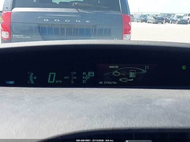 صورة 7 لـ 2012 Toyota PRIUS TWO
