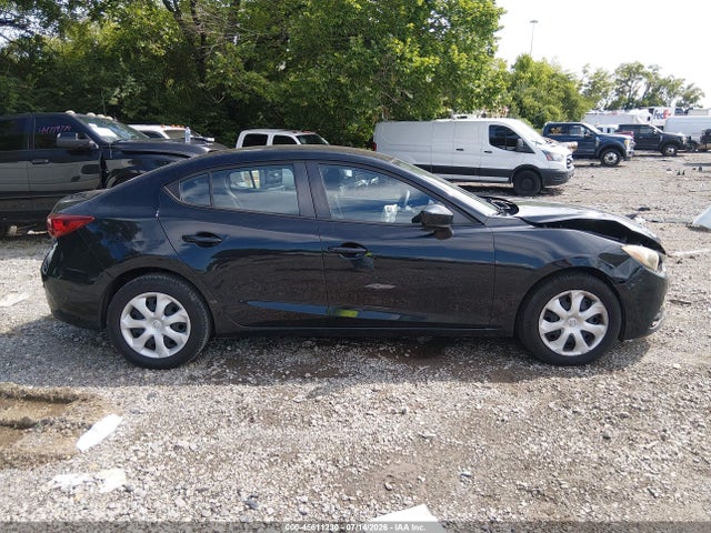 صورة 13 لـ 2015 Mazda MAZDA3 I SPORT