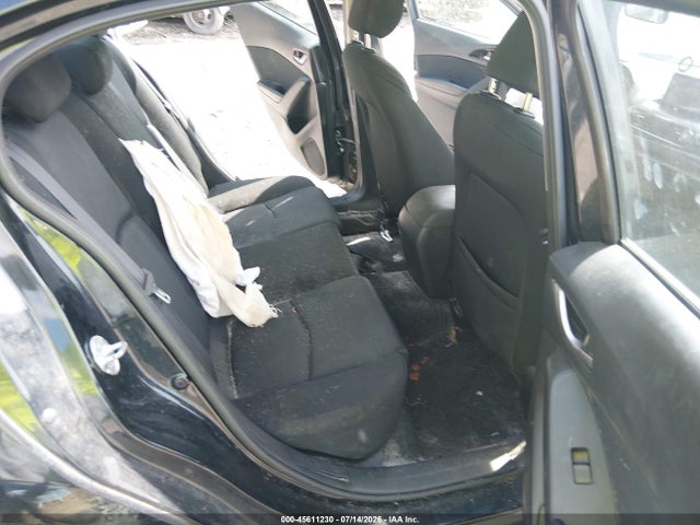 صورة 8 لـ 2015 Mazda MAZDA3 I SPORT
