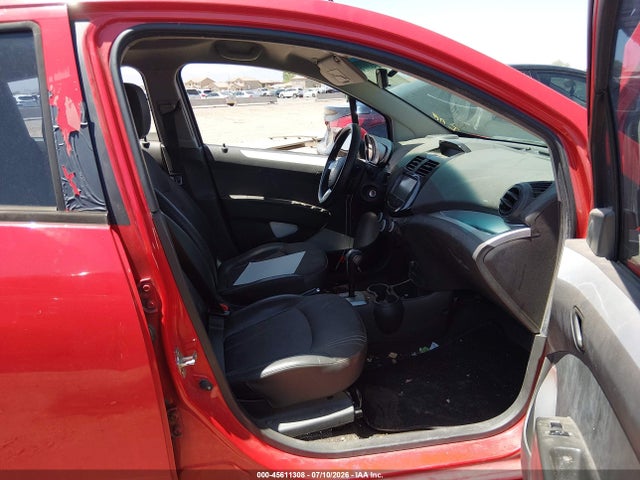 صورة مصغرة 5 لـ 2014 Chevrolet SPARK 1LT AUTO