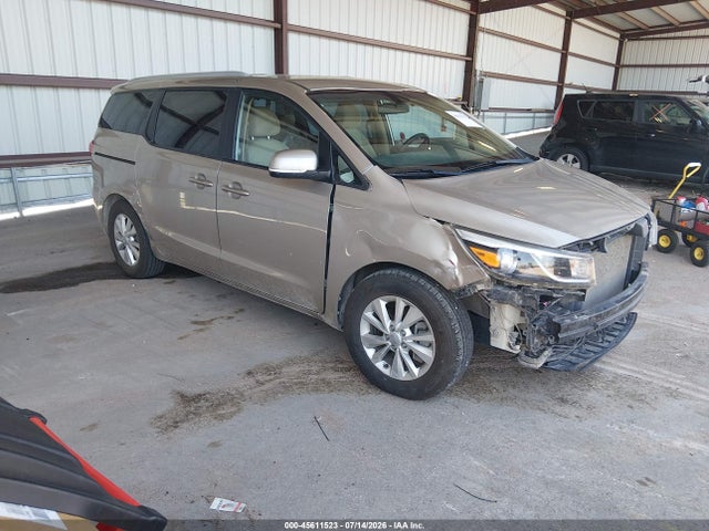 2016 KIA SEDONA LX