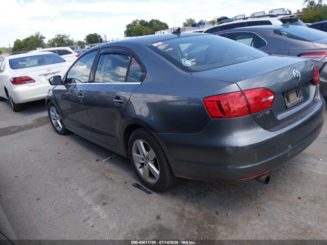 2014 Volkswagen JETTA 2.0L TDI — фото 3