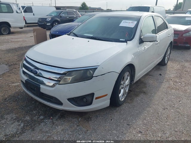 2012 FORD FUSION SE 照片 2