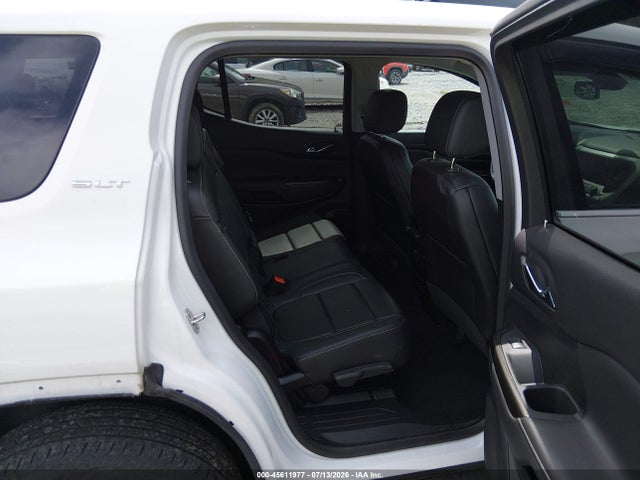 2023 GMC ACADIA AWD SLT 8
