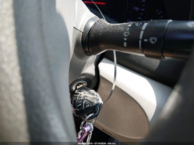 2011 Toyota CAMRY LE 缩略图 11