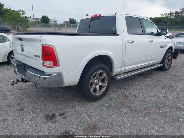 صورة 4 لـ 2015 RAM 1500 LARAMIE