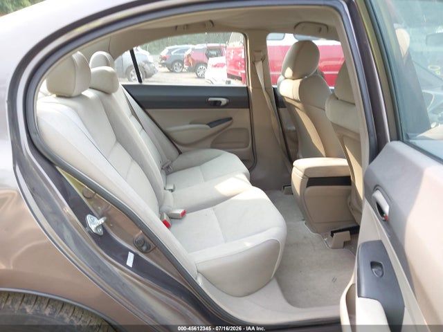 صورة 8 لـ 2010 Honda CIVIC LX