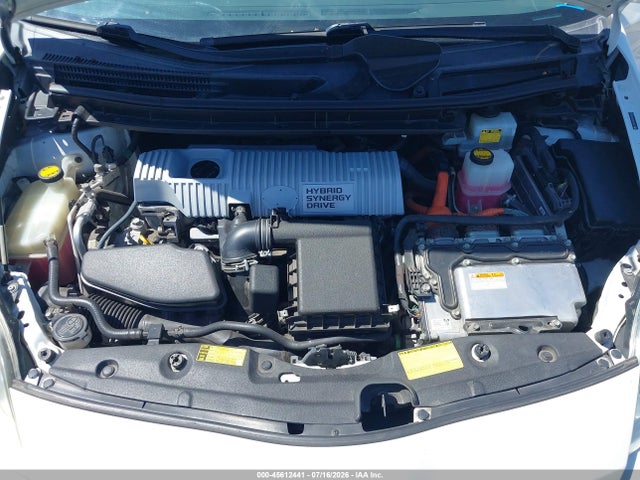 2011 Toyota PRIUS THREE photo 10