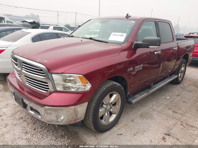 2016 RAM 1500 BIG HORN 照片 2