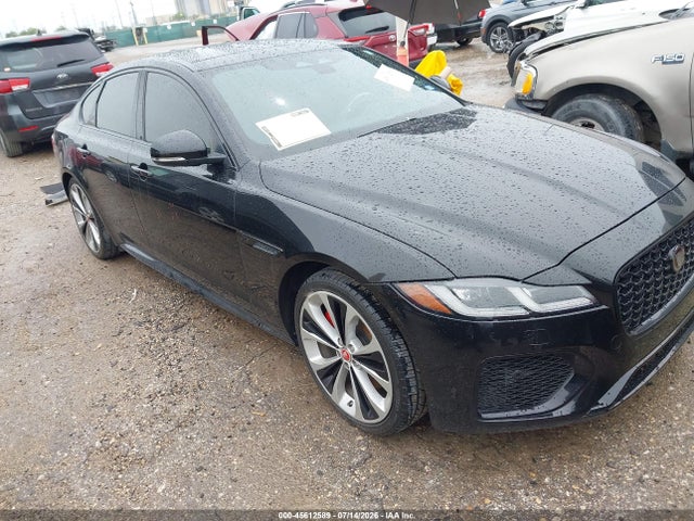 2022 JAGUAR XF R-DYNAMIC SE P300 AWD AUTOMATIC
