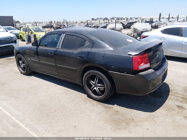 2010 Dodge CHARGER SXT photo 3