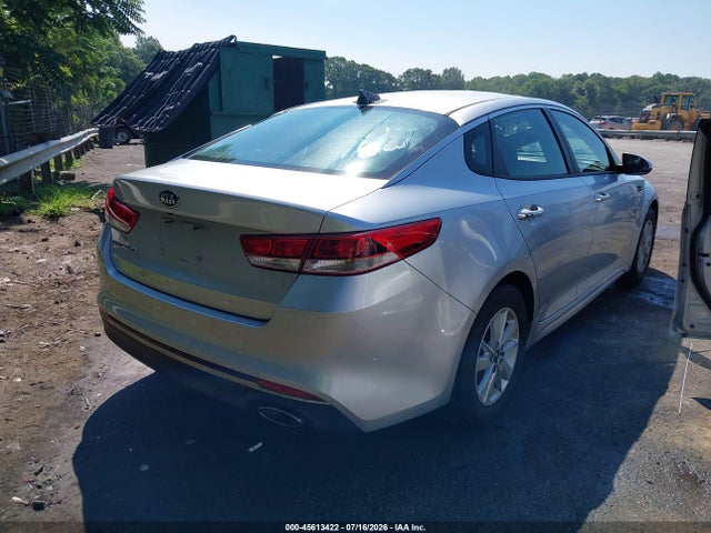 2016 KIA OPTIMA LX — фото 4