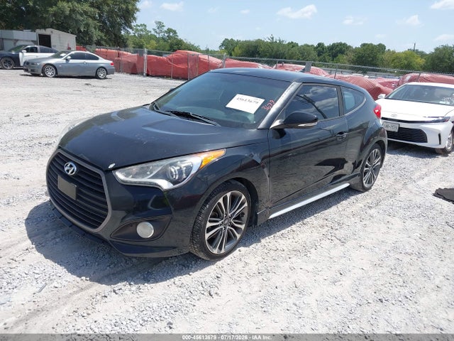 صورة 2 لـ 2017 Hyundai VELOSTER TURBO
